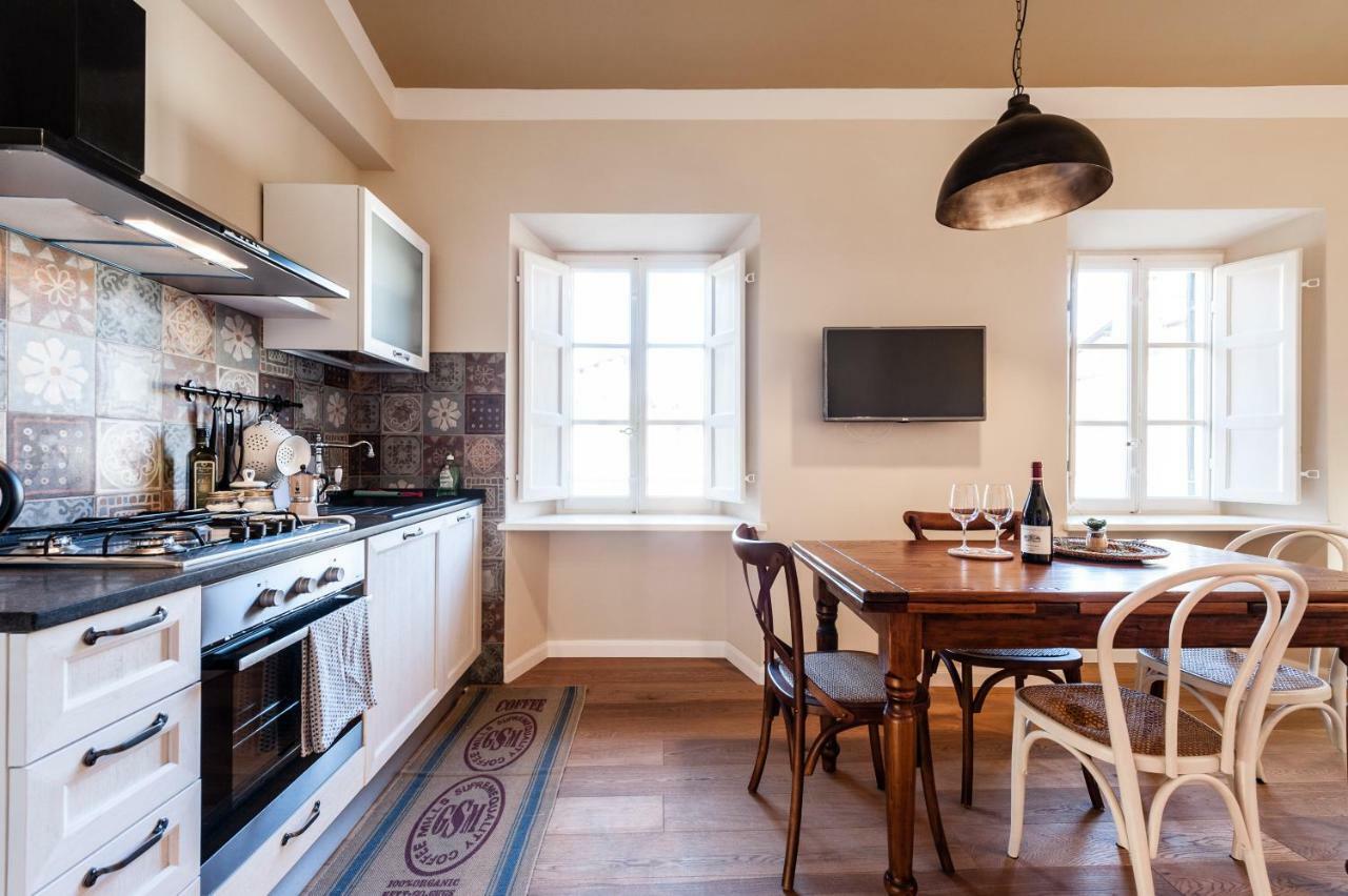 Affordable Suite With A View In The Heart Of Lucca Kültér fotó