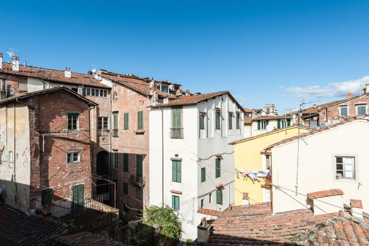 Affordable Suite With A View In The Heart Of Lucca Kültér fotó